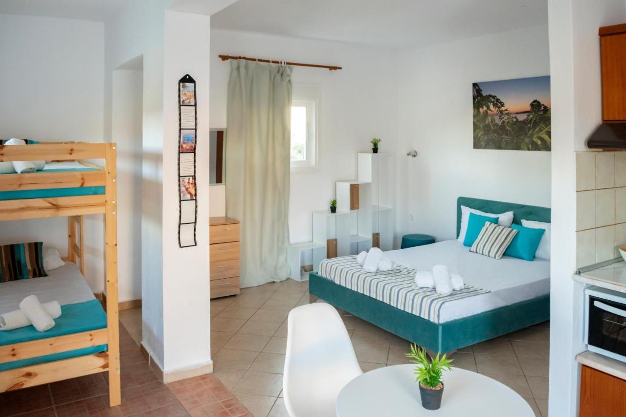 Kapahi Magic Hotel Apartments Potos Exterior photo
